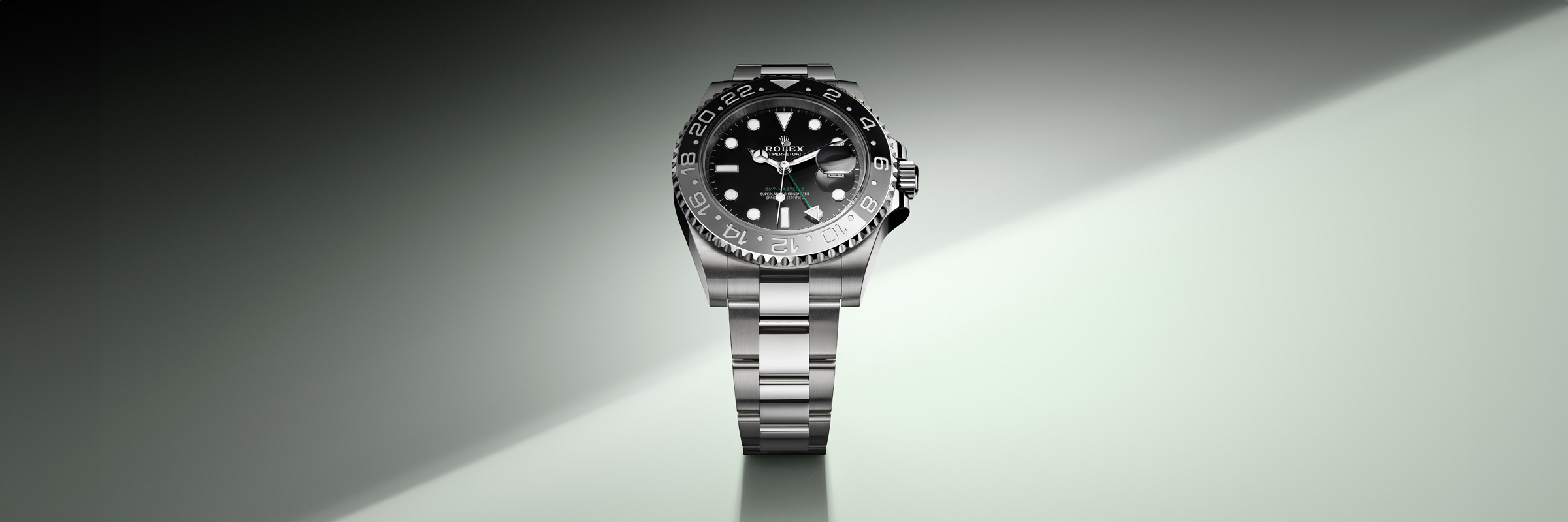 Rolex GMT-Master II Oyster, 40 mm, Oystersteel and yellow gold M126713GRNR-0001