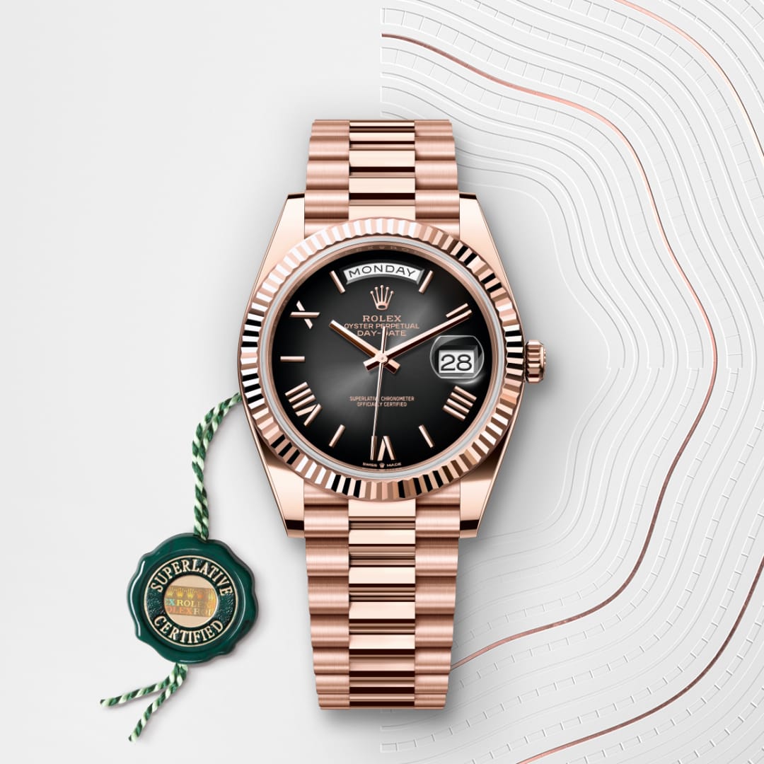 Rolex Day-Date 40 Oyster, 40 mm, Everose gold M228235-0055