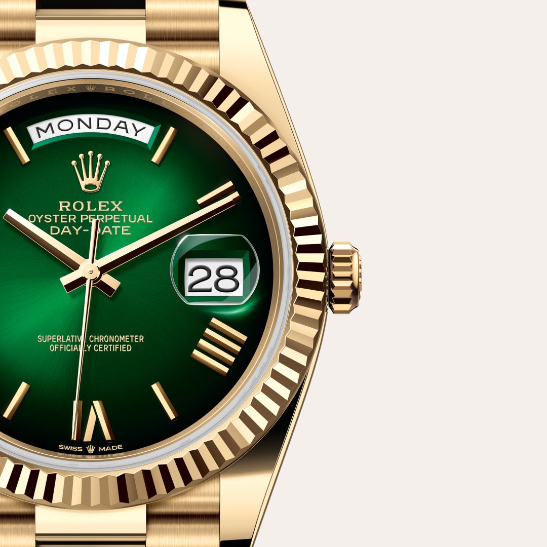 Rolex Day-Date 40 Oyster, 40 mm, yellow gold M228238-0069
